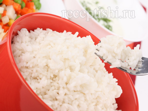 Рассыпчатый отварной рис
