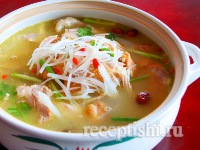 Рецепт Куриный суп с рисовой лапшой